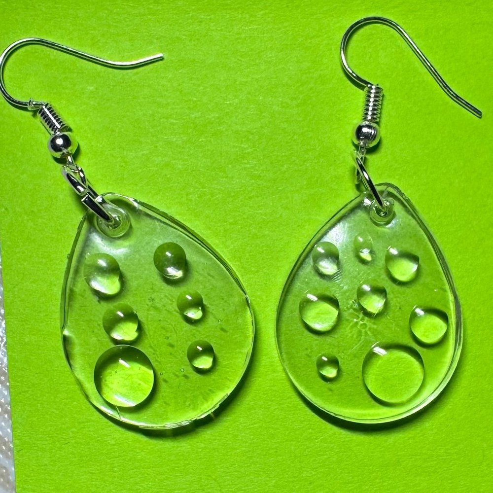 Raindrop earrings